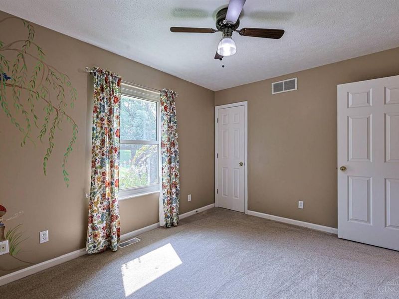 10016 Skyridge Drive, Colerain Township, OH 45252 Photo 27