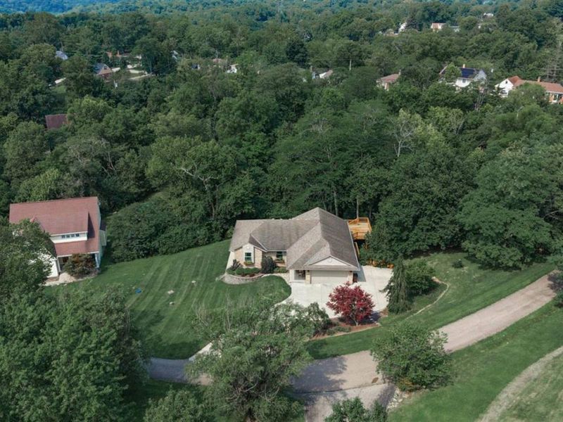 10016 Skyridge Drive, Colerain Township, OH 45252 Photo 3