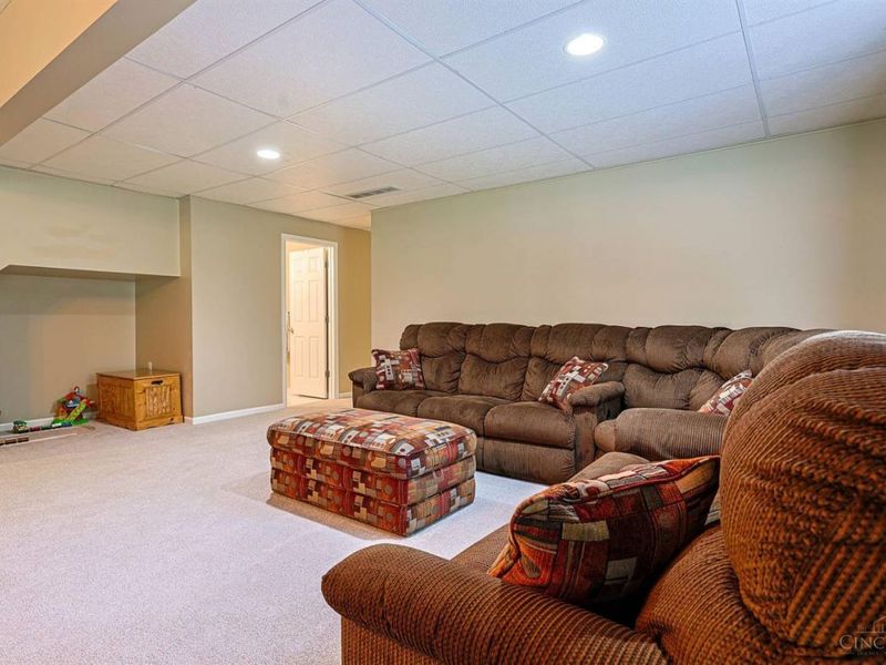 10016 Skyridge Drive, Colerain Township, OH 45252 Photo 35