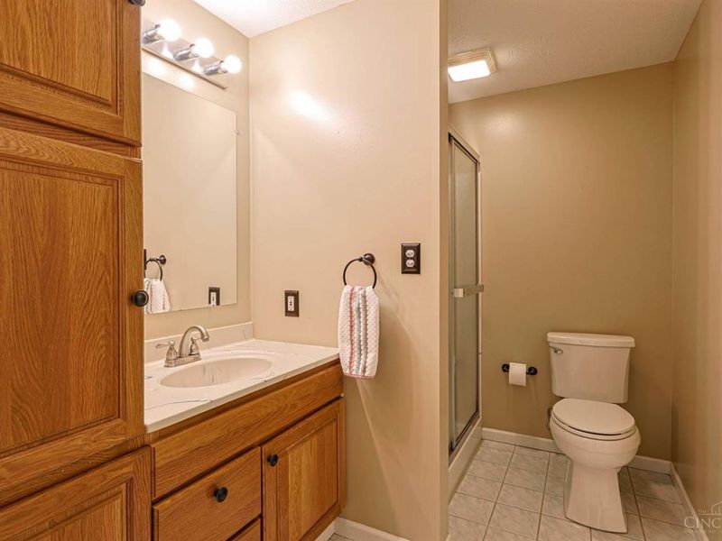 10016 Skyridge Drive, Colerain Township, OH 45252 Photo 37