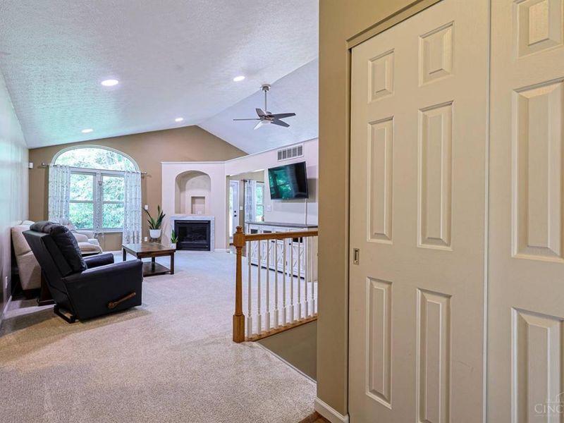10016 Skyridge Drive, Colerain Township, OH 45252 Photo 5