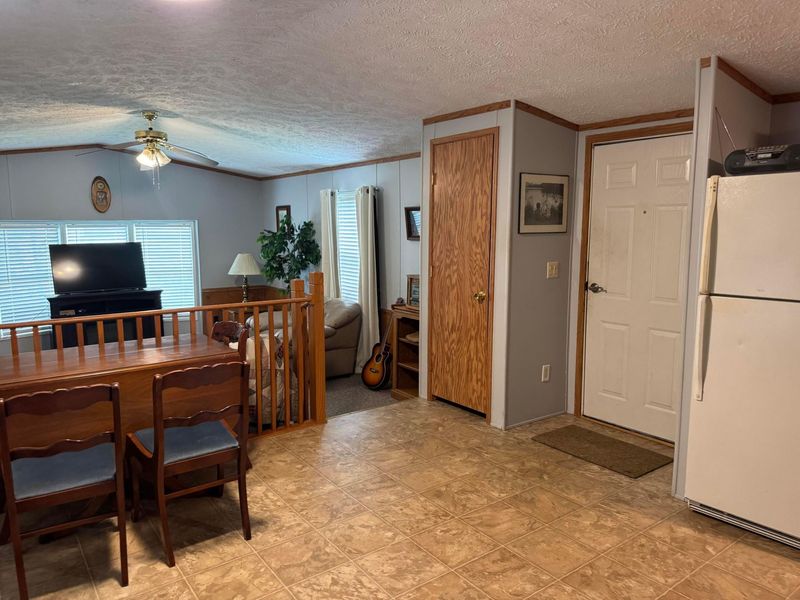 11167 Chickasaw Path, Lakeview, OH 43331 Photo 10