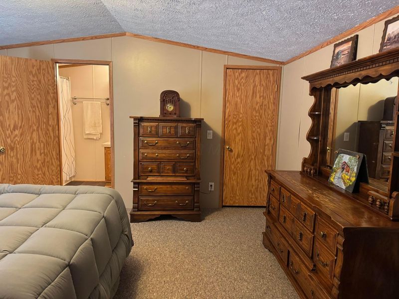 11167 Chickasaw Path, Lakeview, OH 43331 Photo 18