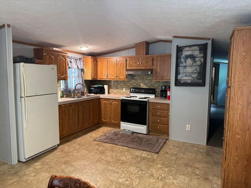 11167 Chickasaw Path, Lakeview, OH 43331 Photo 4