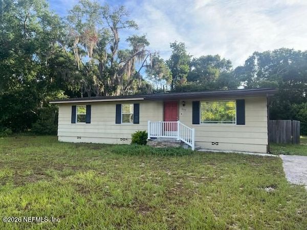 610 NIGHTINGALE Street, Keystone Heights, FL 32656