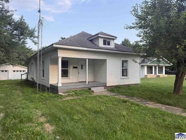 12433 N state road 71, Clinton, IN 47842