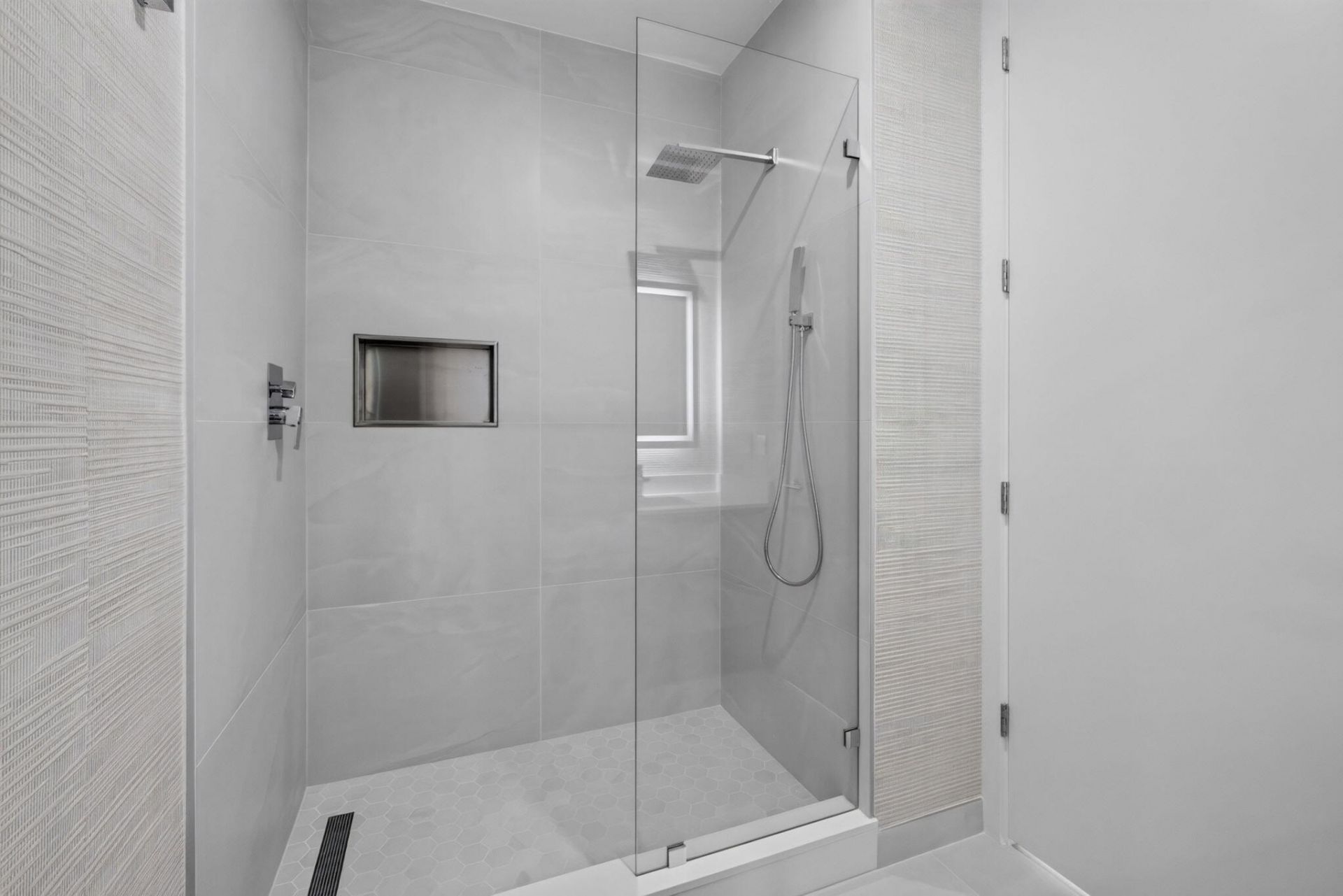 220 Lake Shore Drive, Unit 1702, Lake Park, FL 33403 Photo