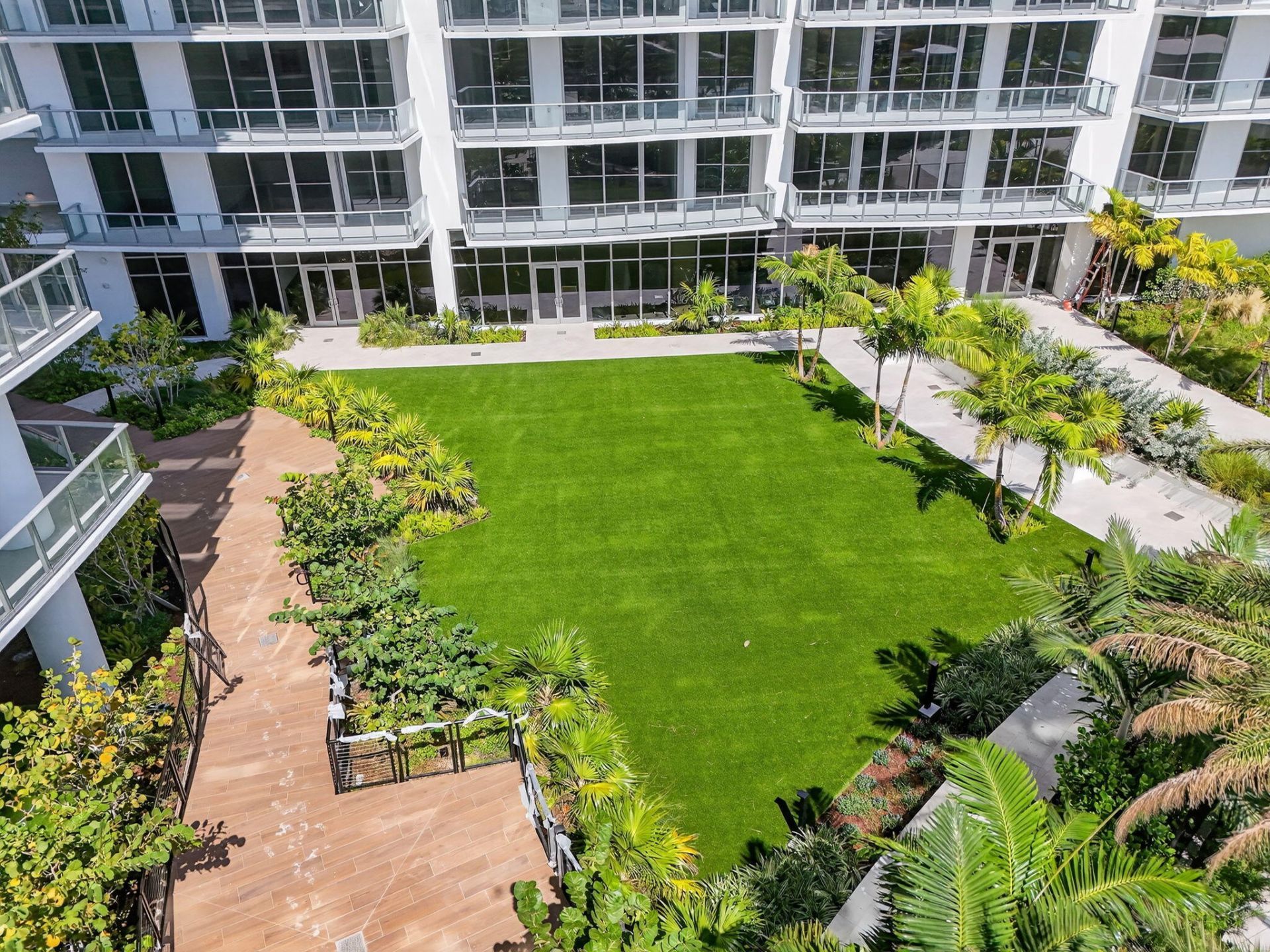 220 Lake Shore Drive, Unit 1702, Lake Park, FL 33403 Photo