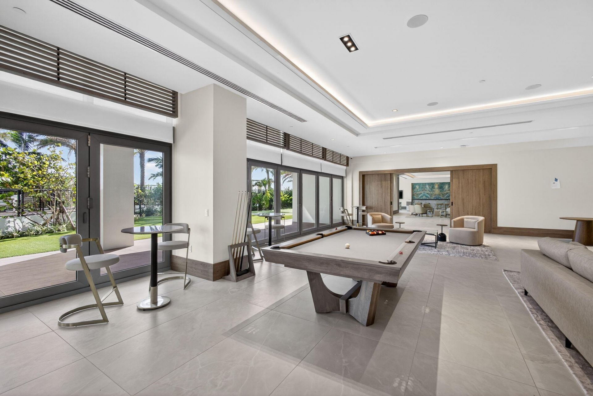 220 Lake Shore Drive, Unit 1702, Lake Park, FL 33403 Photo