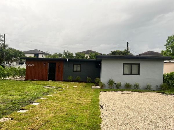 5000 SW 26th Ave , Dania Beach, FL 33312