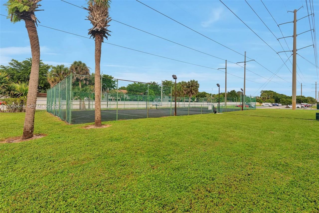 5760 Rock Island Rd , Unit 339, Tamarac, FL 33319 Photo