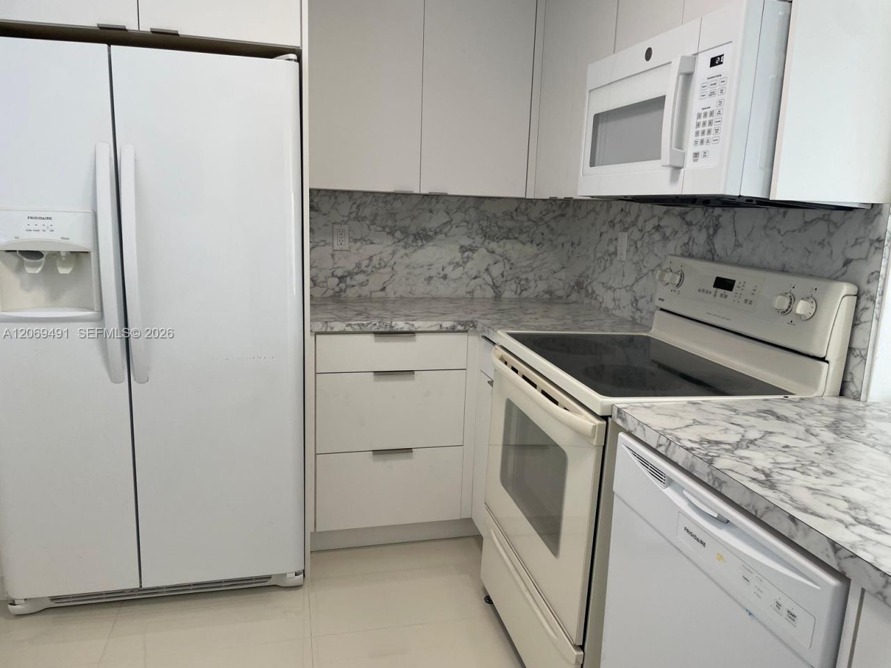 14170 SW 84th St, Unit 402-F, Miami, FL 33183 Photo
