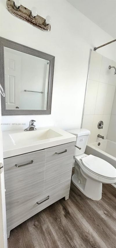 5960 NE 5th Ct, Unit 4, Miami, FL 33137 Photo