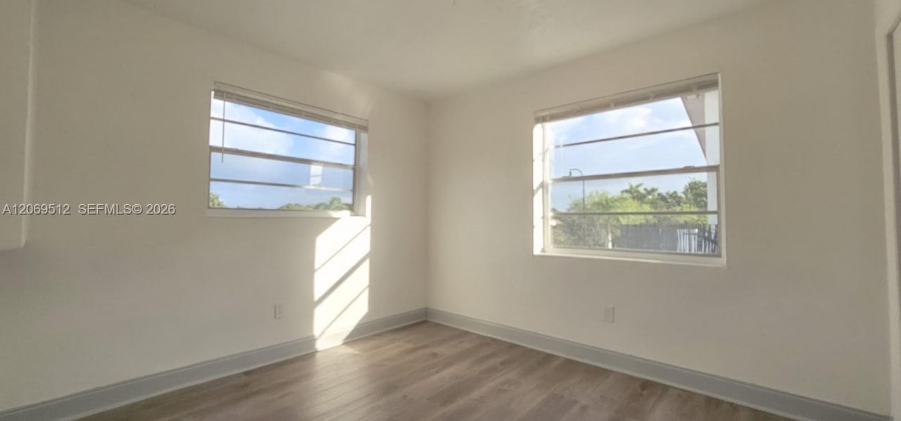 5960 NE 5th Ct, Unit 4, Miami, FL 33137 Photo