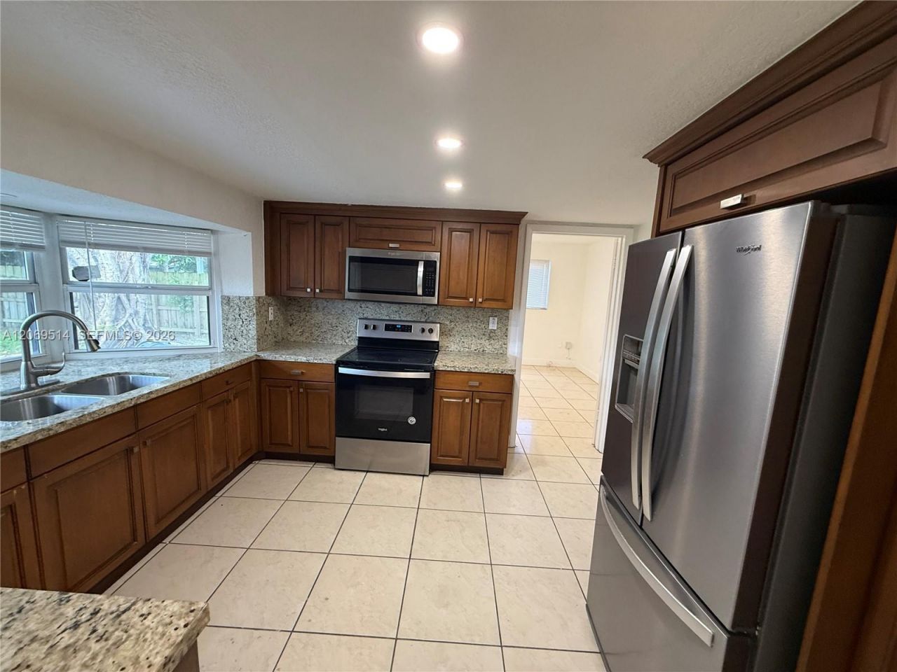 170 NE 174th St, Miami, FL 33162 Photo