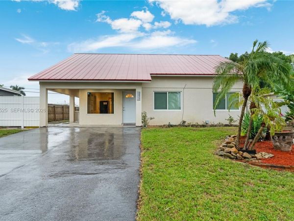 5677 Maypop Rd , West Palm Beach, FL 33415