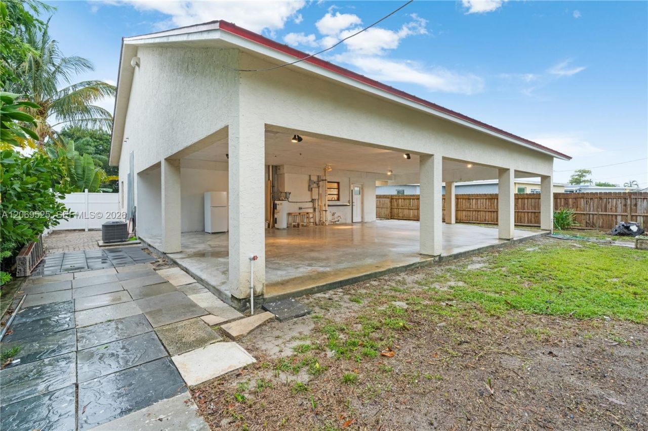 5677 Maypop Rd , West Palm Beach, FL 33415 Photo