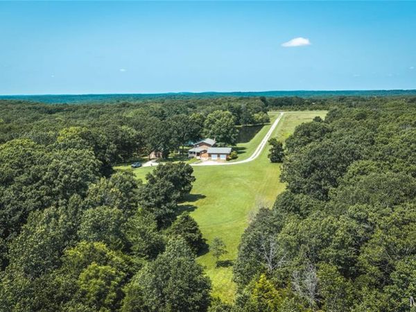 10863 Highway 19 , Cuba, MO 65453