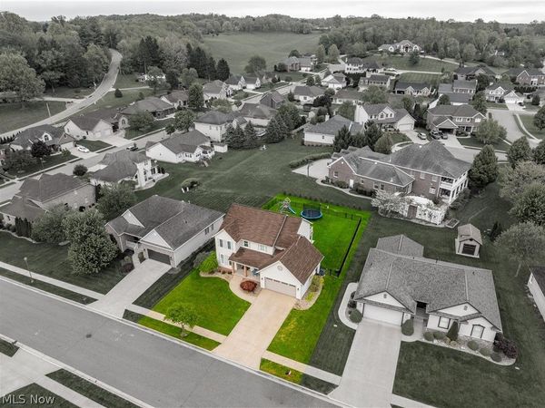 1319 Parkdale Drive, Dover, OH 44622