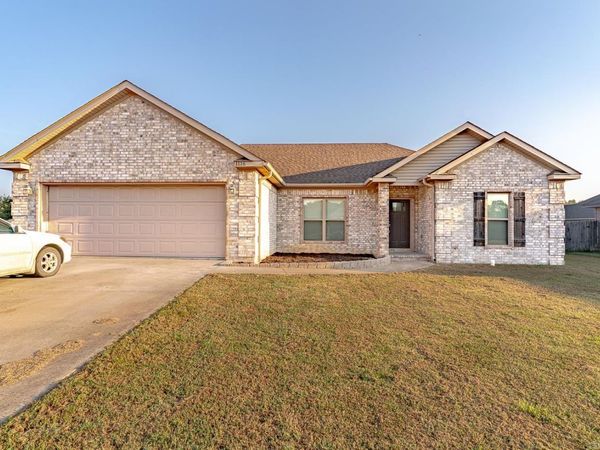 1116 Gregory Ct , Jonesboro, AR 72405