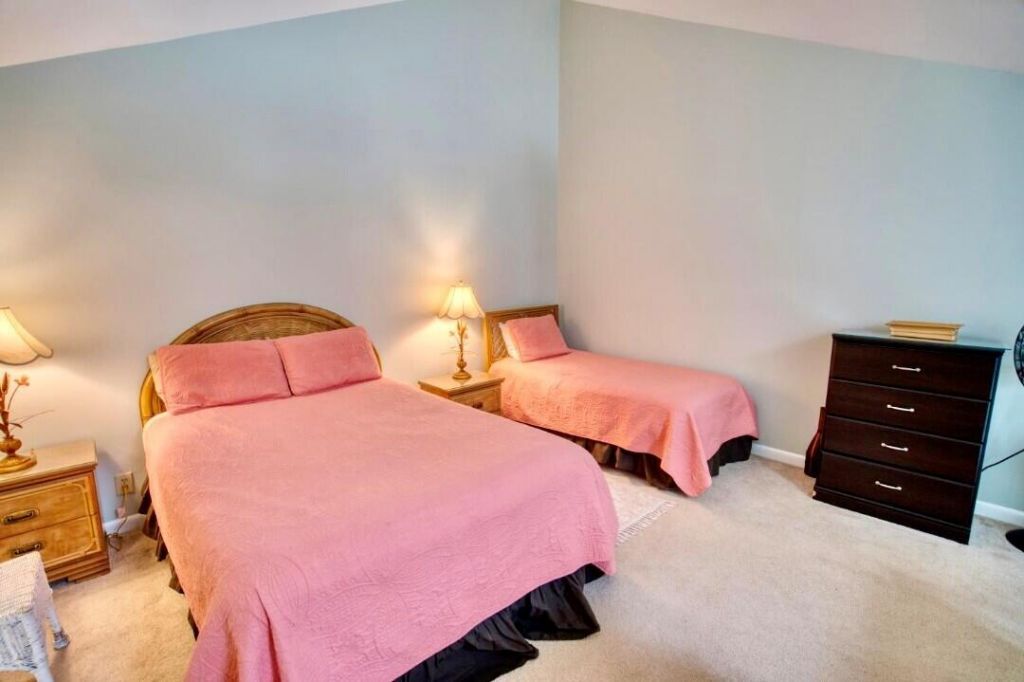 9002 Palmetto Drive Photo 29
