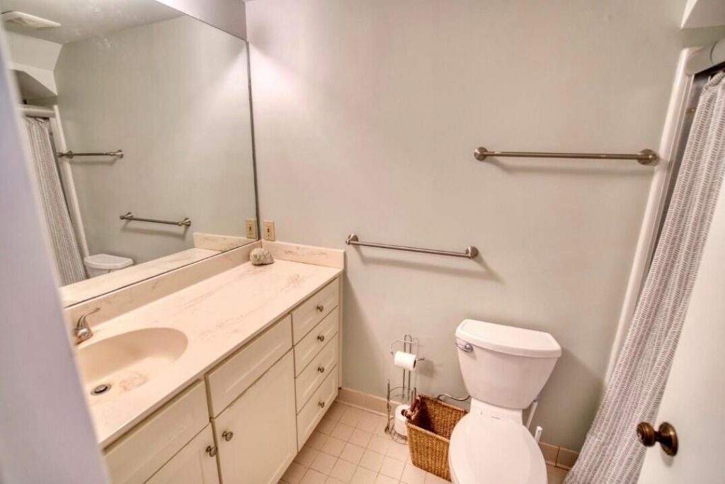 9002 Palmetto Drive Photo 30