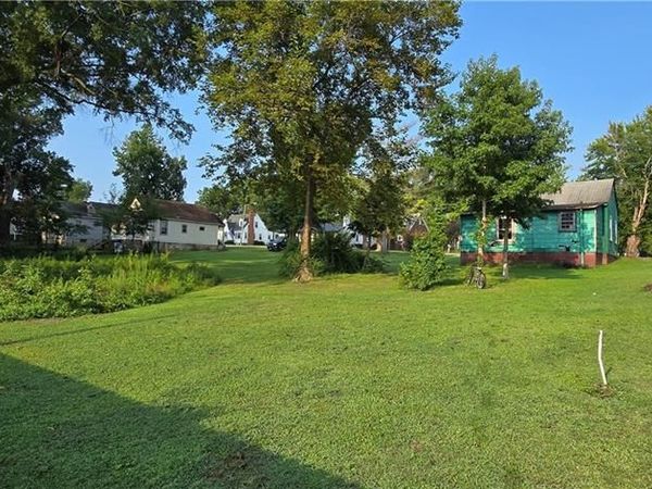 248 Atwater Street , Yanceyville, NC 27379