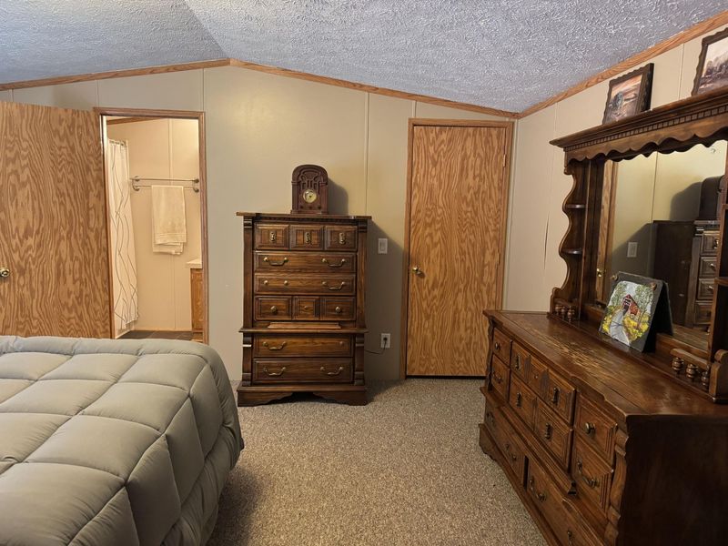 11167 Chickasaw Path, Lakeview, OH 43331 Photo 18