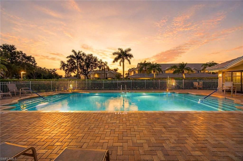 28080 Cavendish Ct, Unit 2006, Bonita Springs, FL 34135 Photo