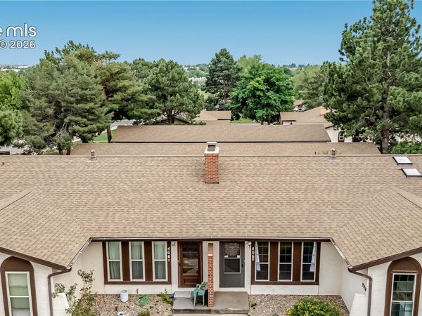 406 Valley Hi Circle, Unit B, Colorado Springs, CO 80910