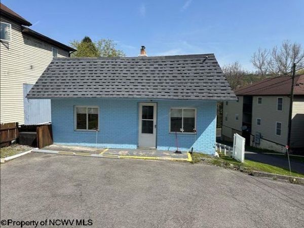 38 Dunkard, Morgantown, WV 26501
