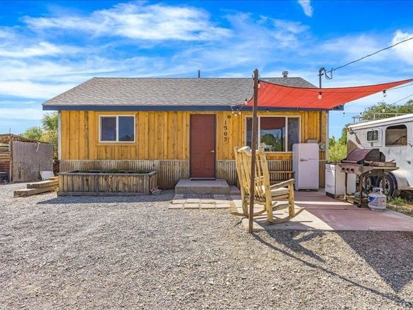 1305 M 1/4 Road, Loma, CO 81524