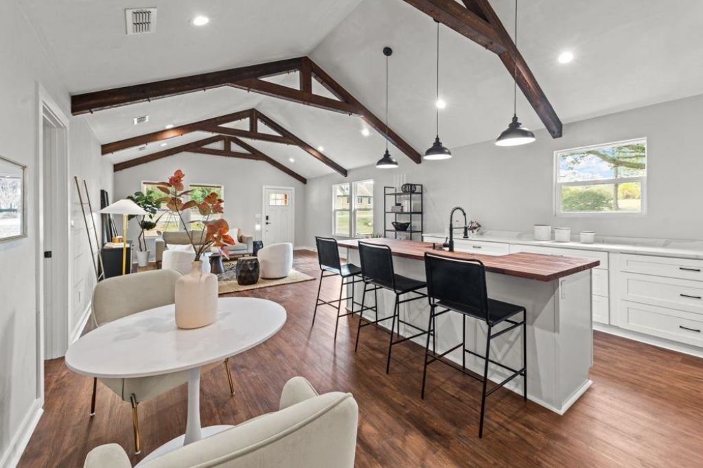 900 Circle Drive , Havana, FL 32333 Photo