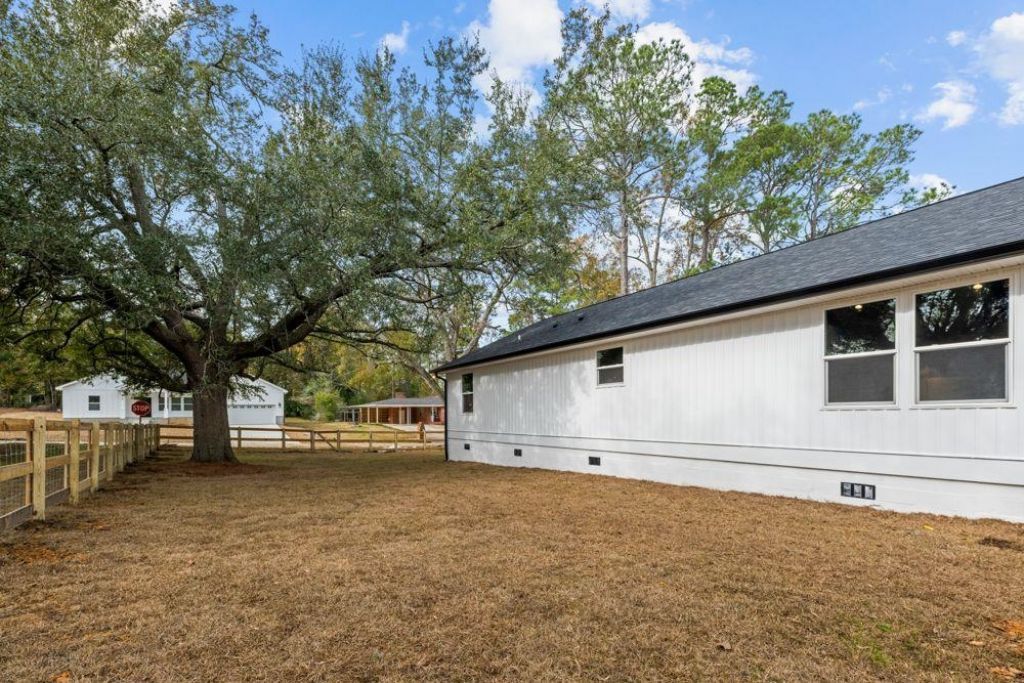 900 Circle Drive , Havana, FL 32333 Photo