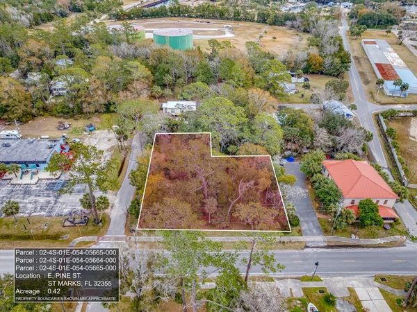 19 E Pine Street , St Marks, FL 32355