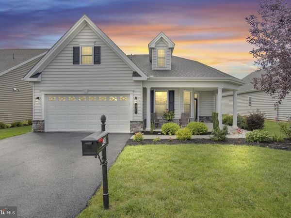 427 GENERAL DRIVE, MECHANICSBURG, PA 17050