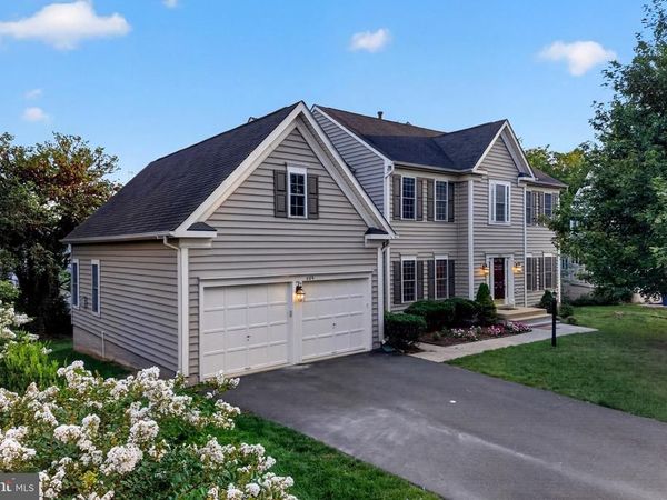 889 BALLOU STREET, HERNDON, VA 20170