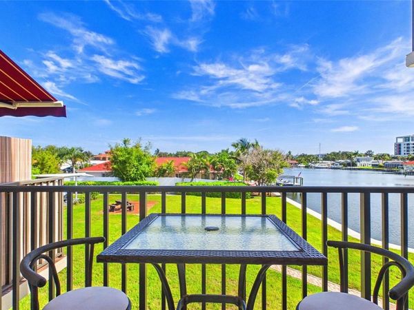 3789 46TH AVENUE S, Unit 204, ST PETERSBURG, FL 33711