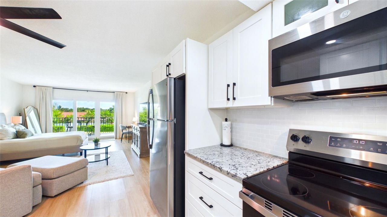 3789 46th Avenue S, Unit 204, Saint Petersburg, FL 33711 Photo