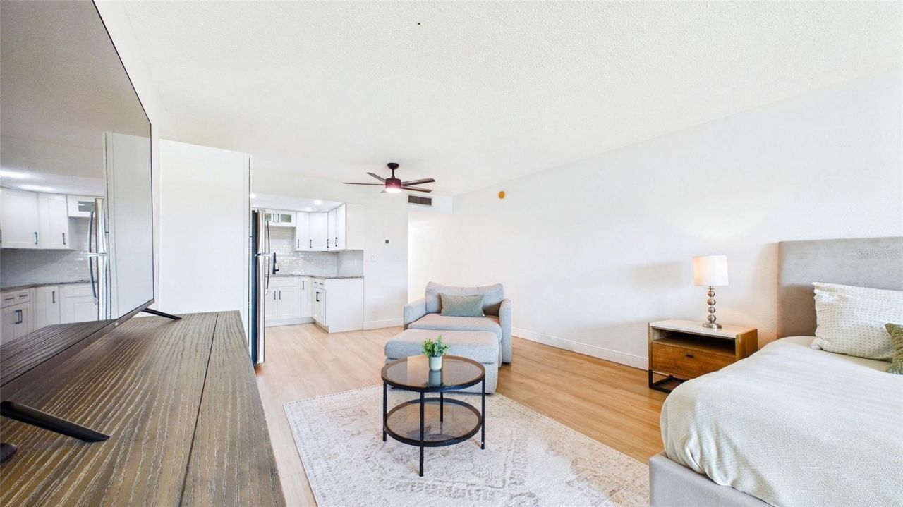 3789 46th Avenue S, Unit 204, Saint Petersburg, FL 33711 Photo