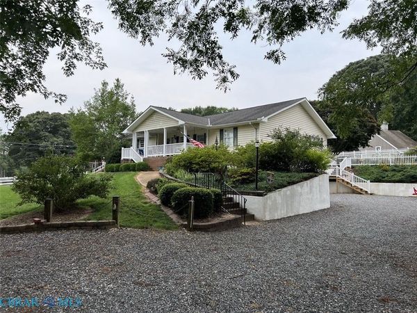 99 Laurel Hill Drive , Urbanna, VA 23175