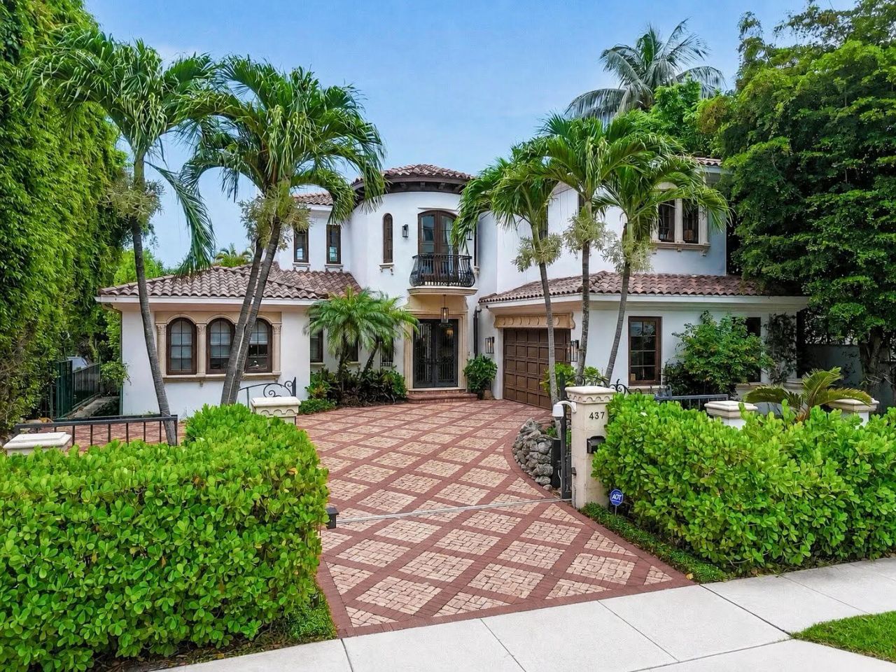 437 Chilean Avenue, Palm Beach, FL 33480 Photo