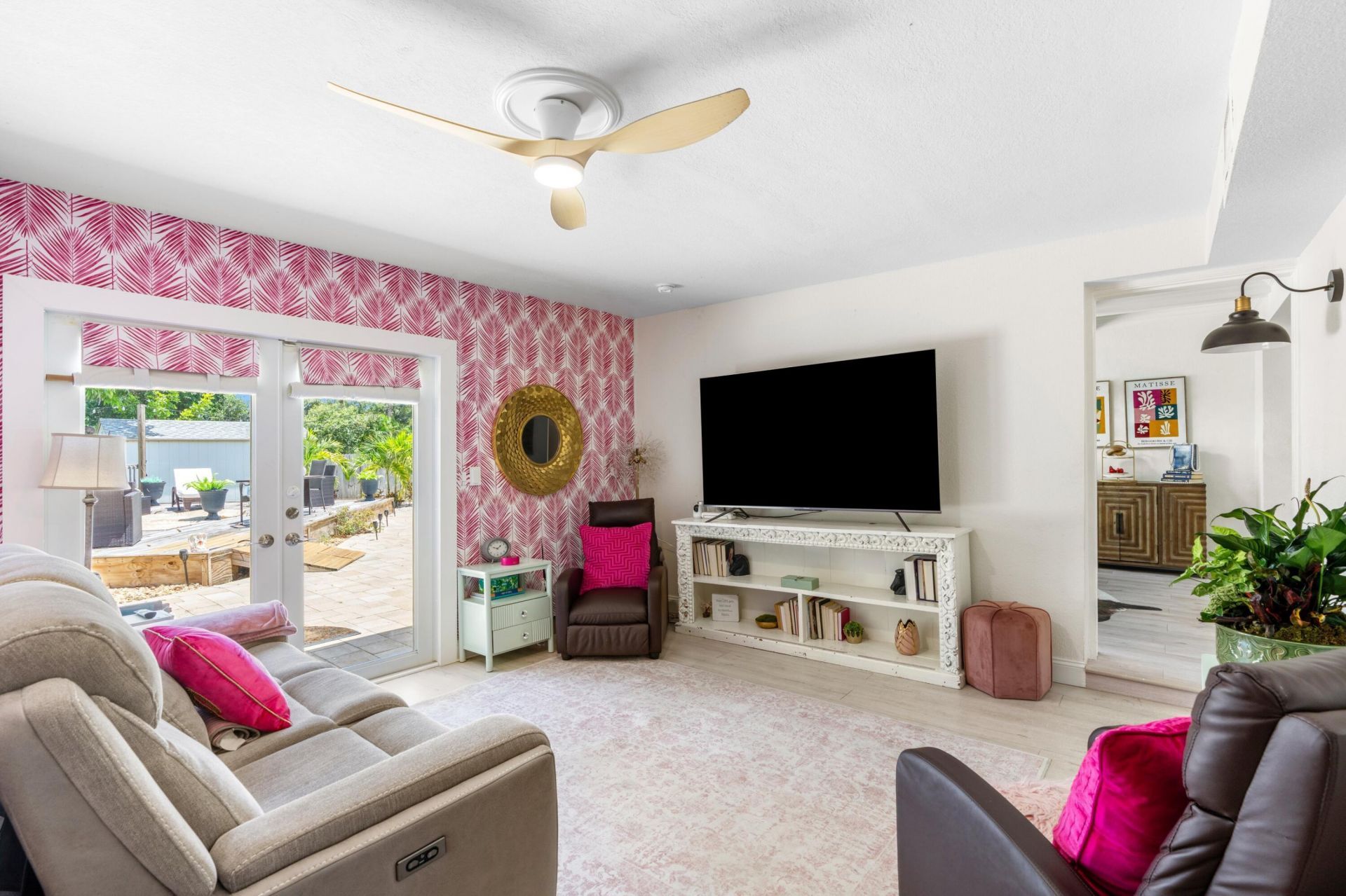 874 NW 2nd Avenue, Boca Raton, FL 33432 Photo