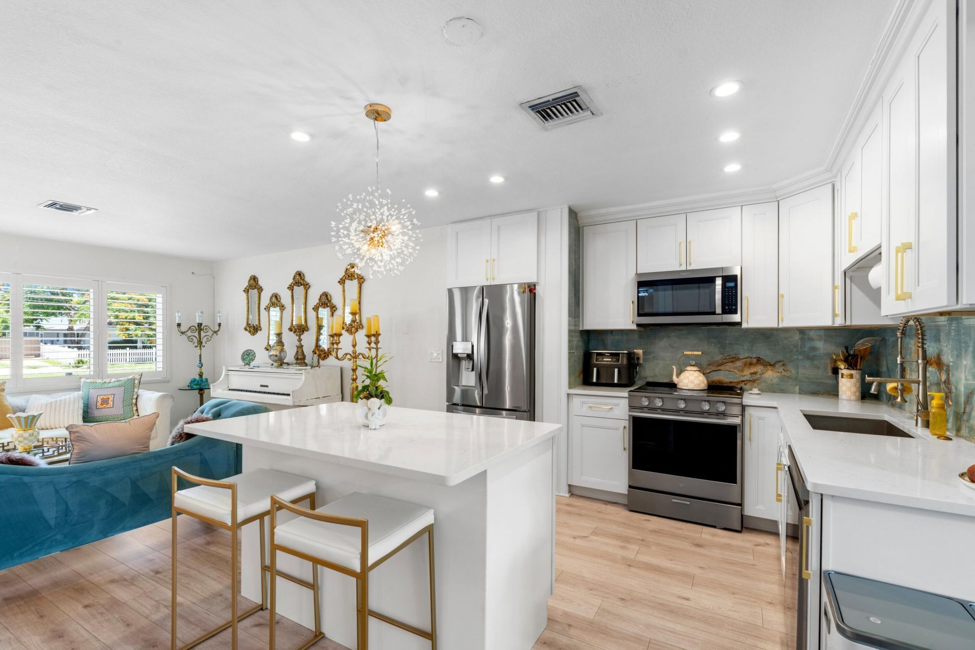 874 NW 2nd Avenue, Boca Raton, FL 33432 Photo