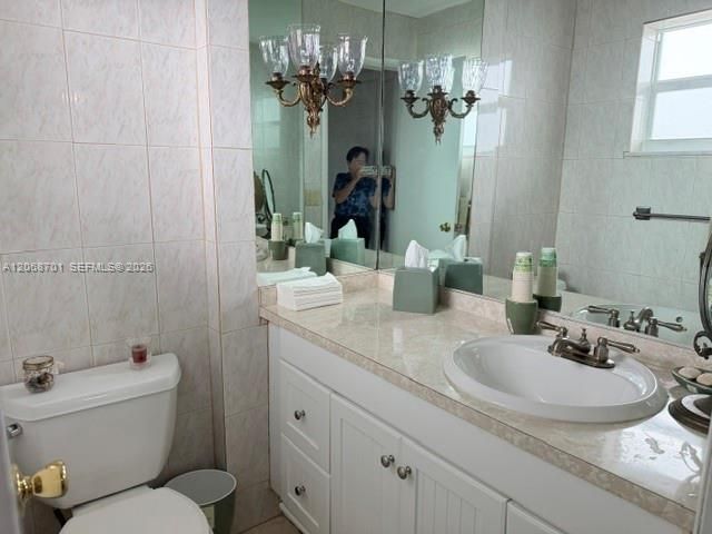 1445 Atlantic Shores Blvd , Unit 605, Hallandale Beach, FL 33009 Photo