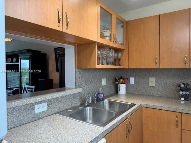 1445 Atlantic Shores Blvd , Unit 605, Hallandale Beach, FL 33009 Photo