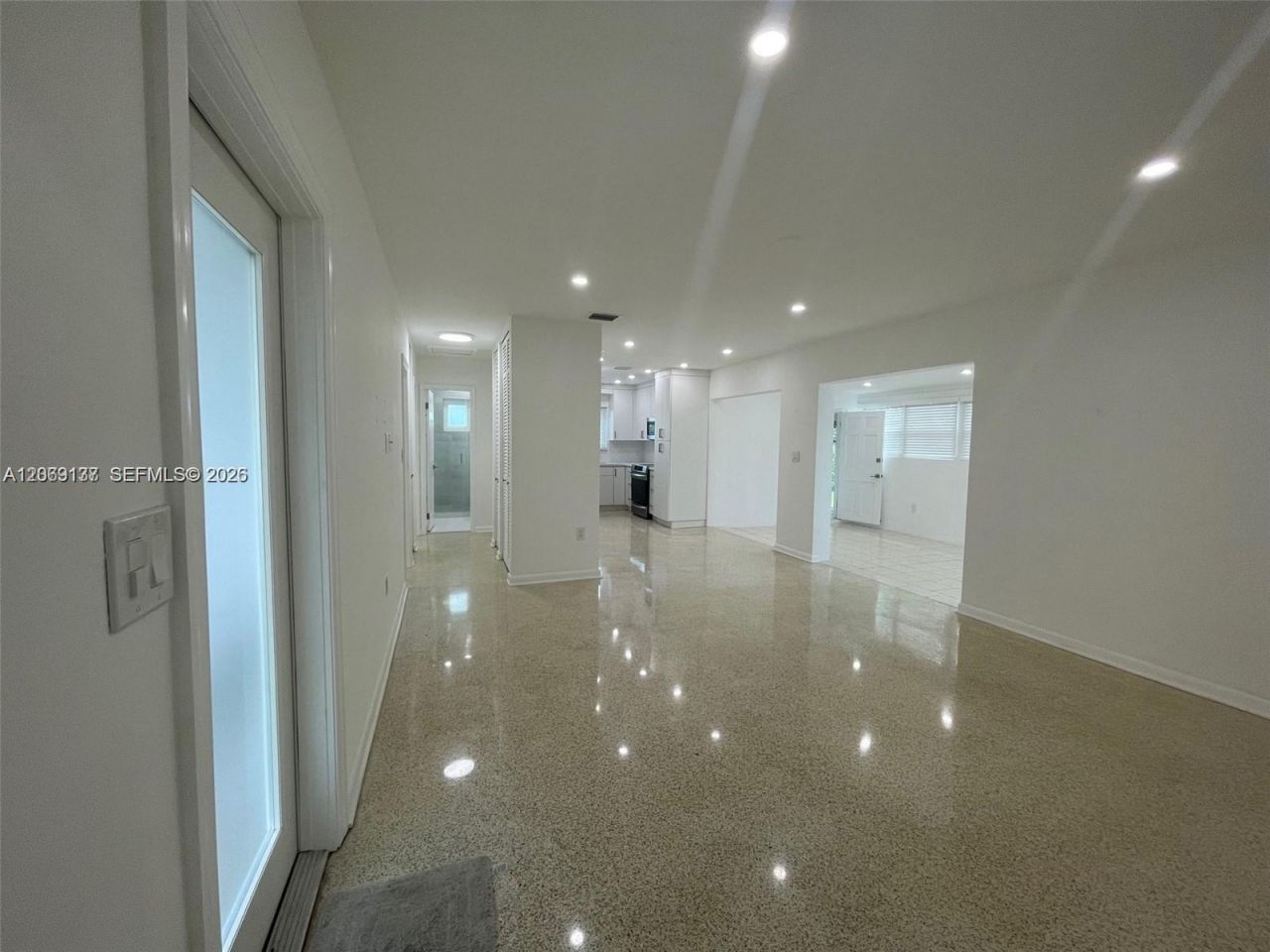 17320 NW 80th Ave , Hialeah, FL 33015 Photo
