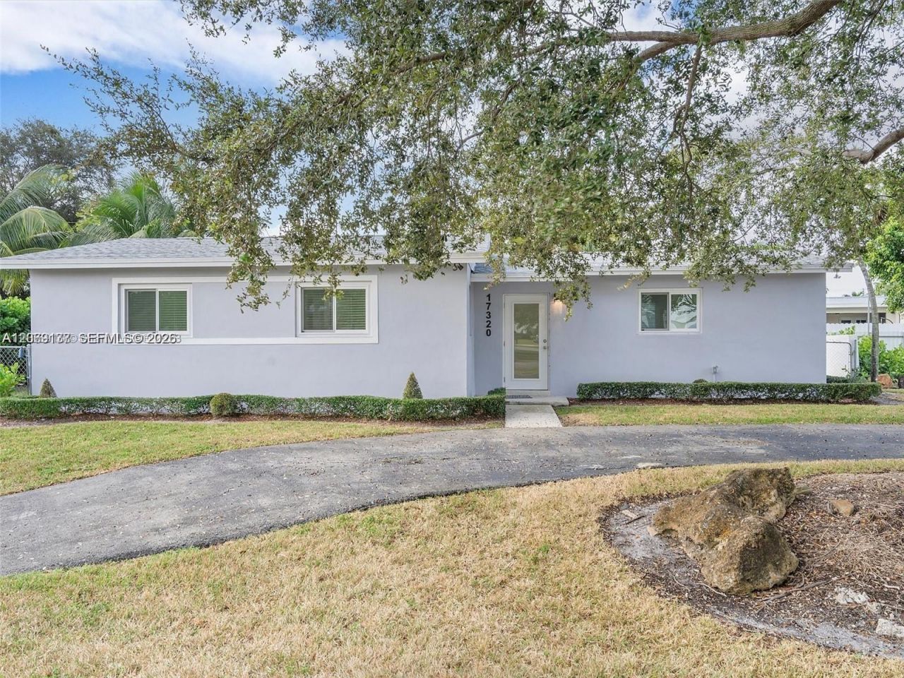 17320 NW 80th Ave , Hialeah, FL 33015 Photo