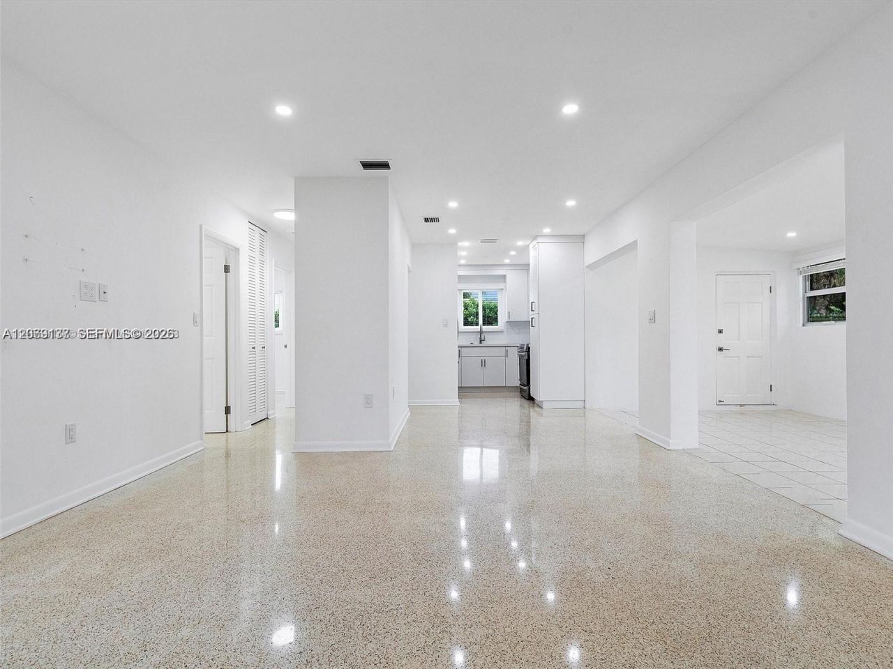 17320 NW 80th Ave , Hialeah, FL 33015 Photo