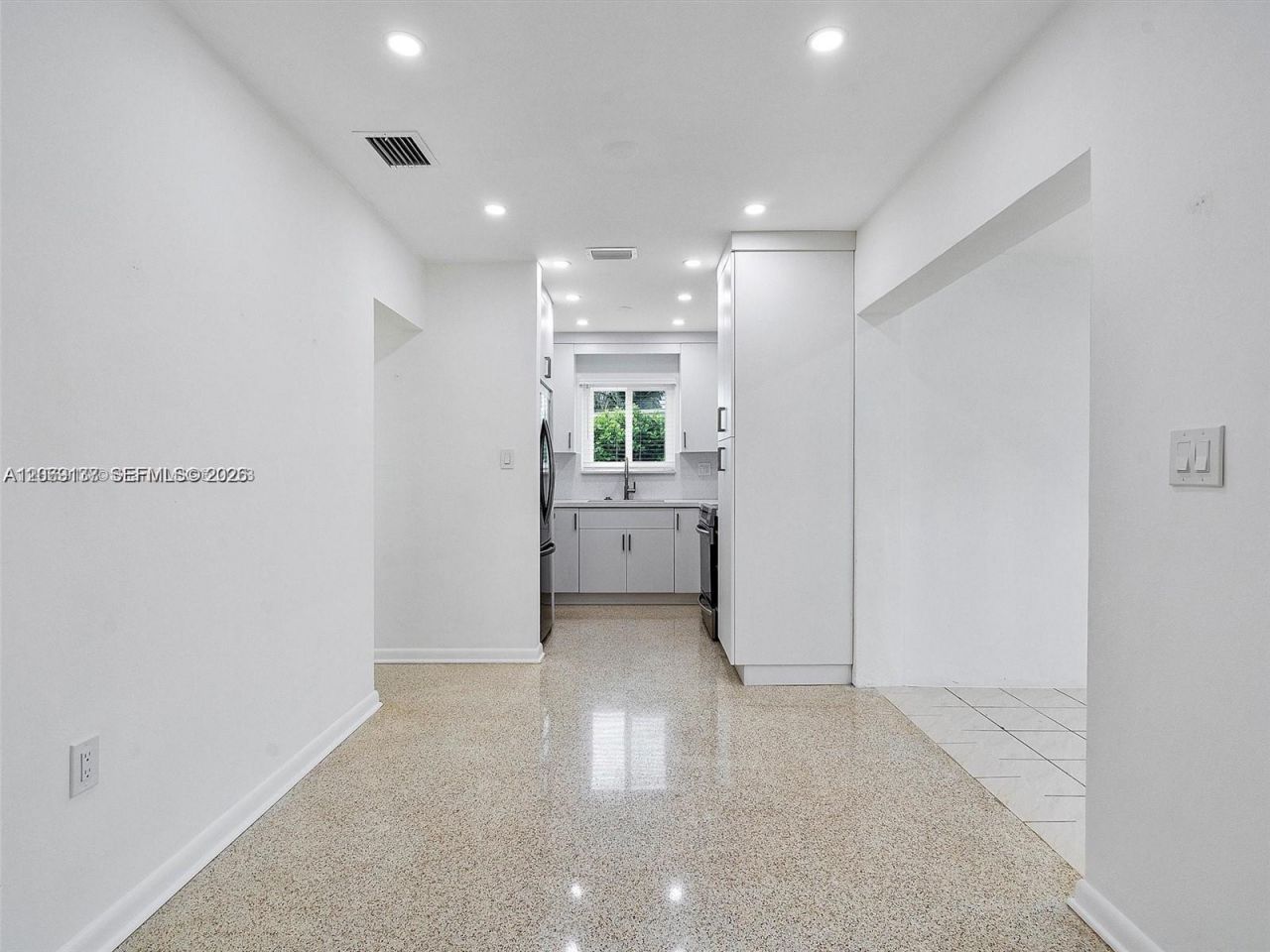 17320 NW 80th Ave , Hialeah, FL 33015 Photo